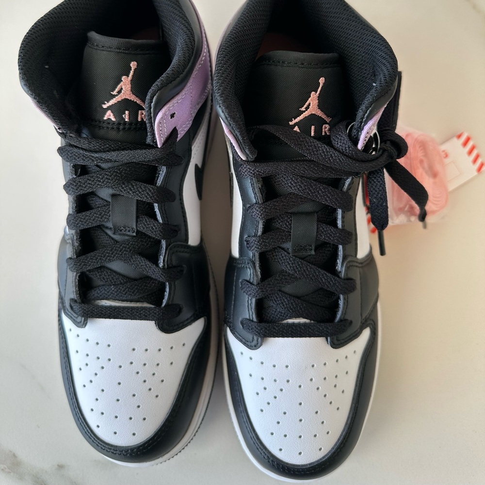 NWT- Nike Air Jordan 1 SE Mid Zen Master - DM6216-001-Women’s 7.5/Youth/Men’s 6 - Picture 8 of 12